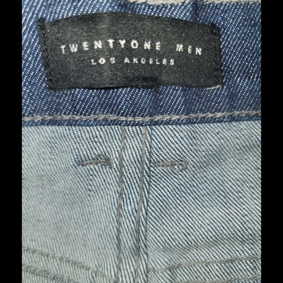 (M) Twenty One Dark Wash Jeans (Men) - Picture 3 of 10